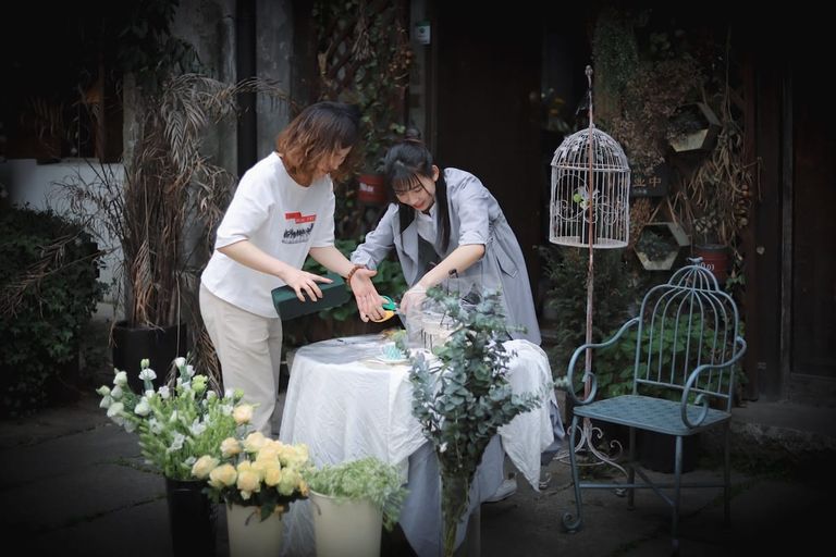 C&aacute;ch để sống chậm giữa cuộc đời hối hả
