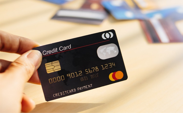 Nắm chắc c&aacute;c điều khoản trong c&aacute;ch sử dụng thẻ