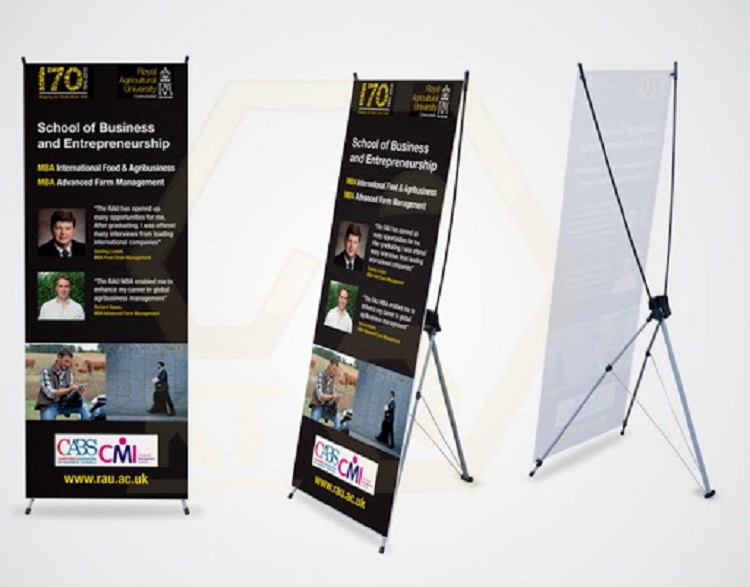 Đặc điểm nổi bật của Standee