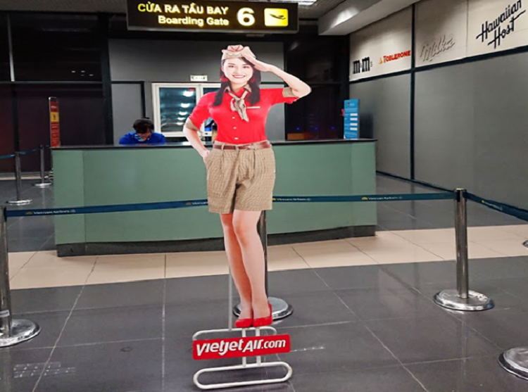 Standee mô hình