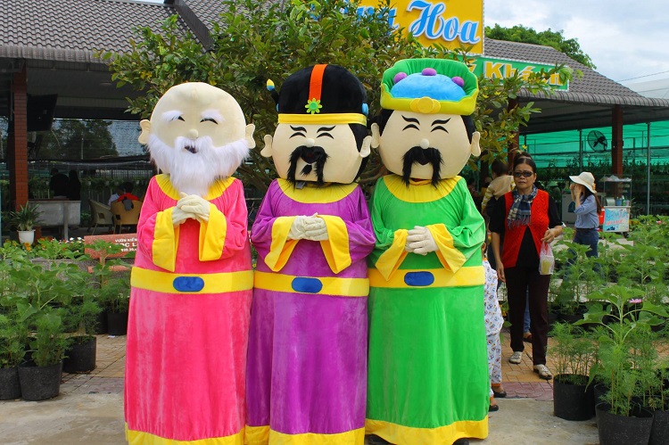 Mascot h&igrave;nh ảnh con người