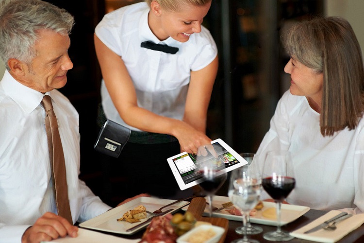 A la carte hotel l&agrave; g&igrave;?