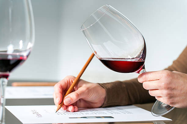 Sommelier là gì? Khám phá công việc của một Sommelier