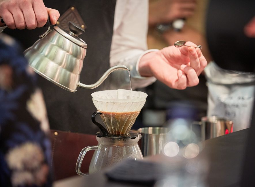 C&aacute;ch pha cafe espresso bằng m&aacute;y&nbsp;