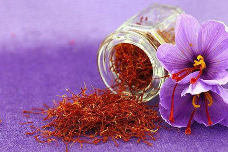 Nhụy hoa nghệ tây saffron là gì? Cách sử dụng saffron hiệu quả nhất ?