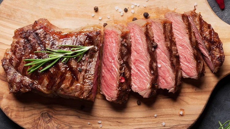 C&aacute;ch ăn&nbsp;Steak chuẩn phong c&aacute;ch &Acirc;u Mỹ&nbsp;