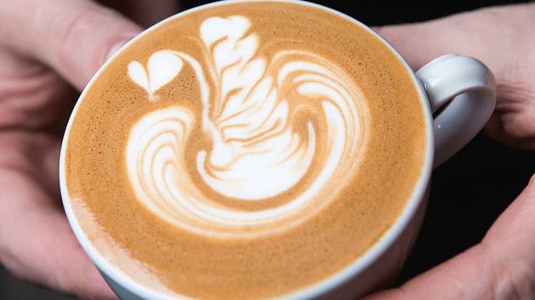 Mẫu latte art h&igrave;nh thi&ecirc;n nga