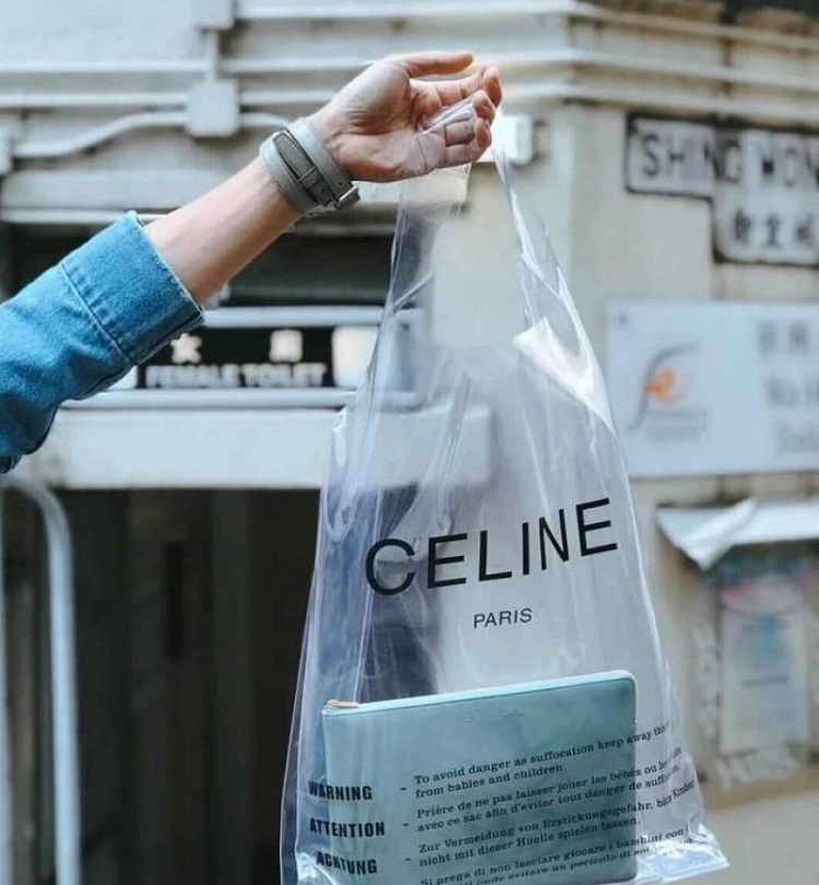 Line item l&agrave; g&igrave;?
