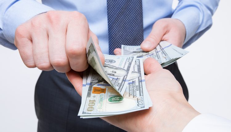 Compensation l&agrave; g&igrave;?