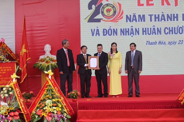 Trường Đại học Hồng Đức đạt chuẩn kiểm định chất lượng gi&aacute;o dục
