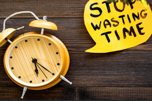 Lãng phí thời gian là gì? Làm sao để tránh lãng phí thời gian?