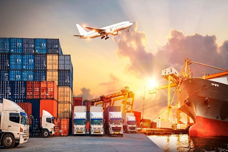 Vậy khi n&agrave;o n&ecirc;n mua h&agrave;ng nhập khẩu