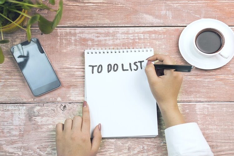 B&iacute; quyết khắc phục th&oacute;i quen tr&igrave; ho&atilde;n trong c&ocirc;ng việc