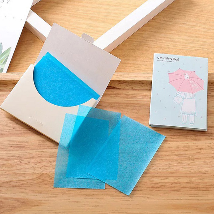 Chọn loại giấy thấm dầu n&agrave;o sẽ h&uacute;t dầu nhanh