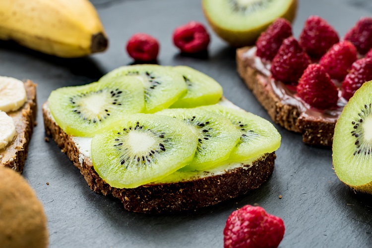 B&aacute;nh m&igrave; nướng kiwi