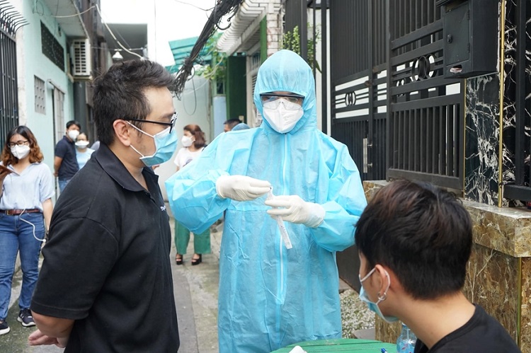  test nhanh Covid-19