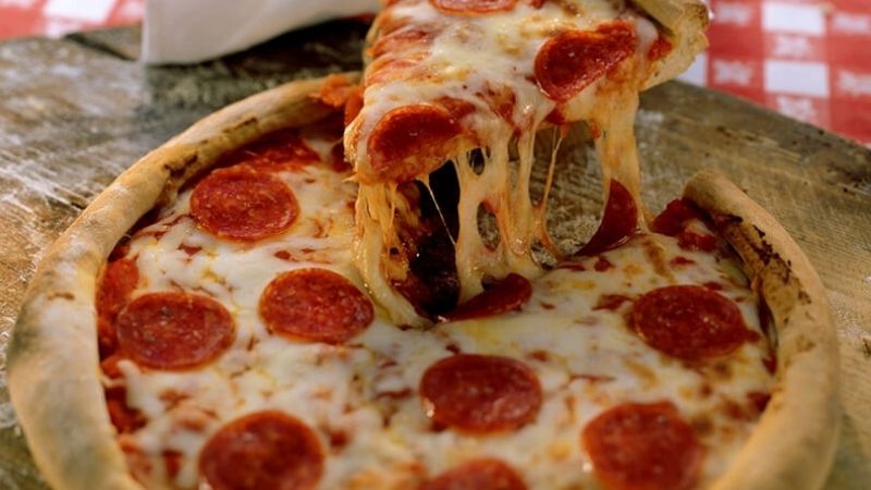 Pizza Pepperoni nổi tiếng của Mỹ