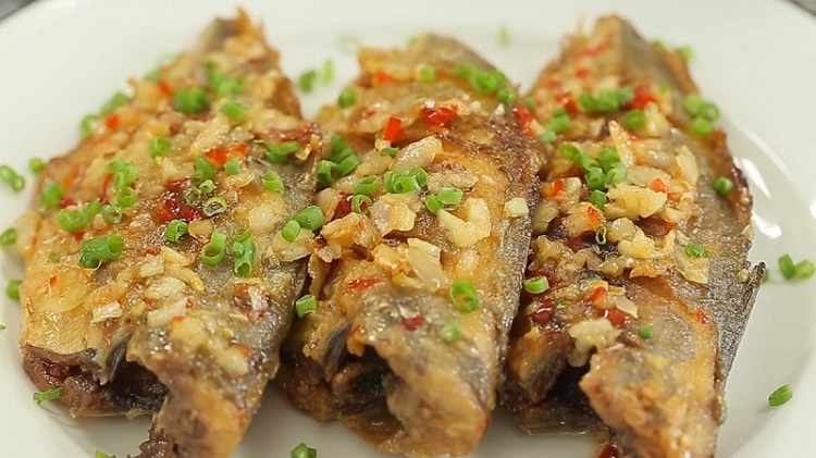 C&aacute; bạc m&aacute; chi&ecirc;n