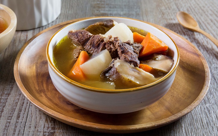 Nấu với canh xương