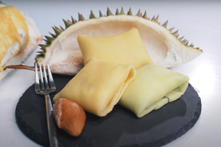 Th&agrave;nh phẩm c&aacute;ch l&agrave;m b&aacute;nh crepe sầu ri&ecirc;ng ngon