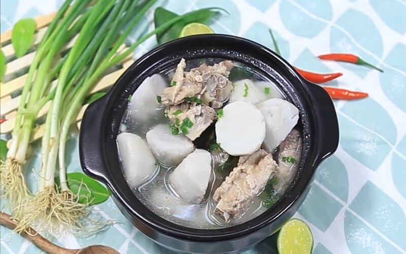 Canh khoai sọ - M&oacute;n ăn quen thuộc trong m&acirc;m cơm gia đ&igrave;nh Việt