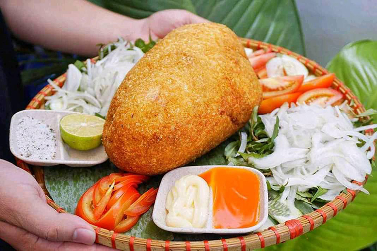 Làm gà bó xôi bằng nồi chiên không dầu