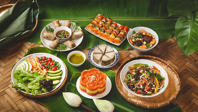 mam com cung hoa vang