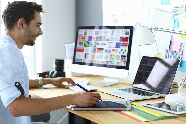 Freelance designer và tất tần tật những điều có thể bạn chưa biết