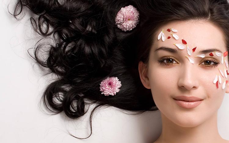 Công dụng của dầu dưỡng tóc là gì? Top 10 dầu dưỡng tóc tốt nhất hiện nay