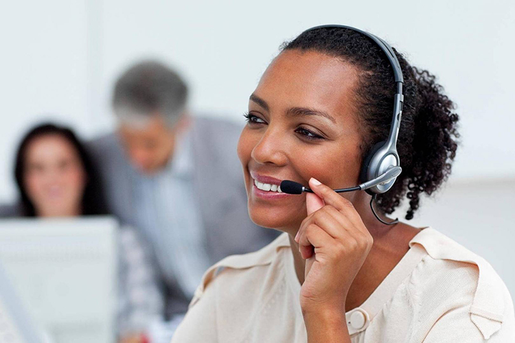 Customer service là gì? Tầm quan trọng của customer service?