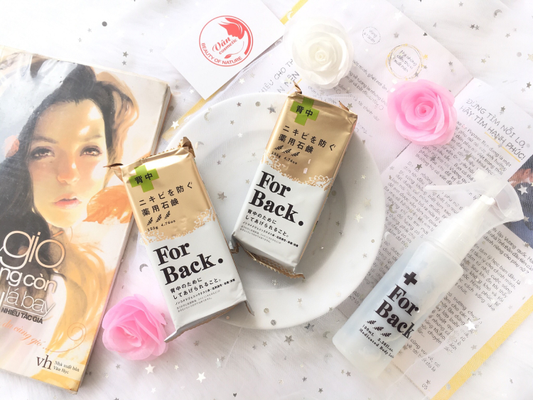 Top 6 loại x&agrave; b&ocirc;ng trị mụn lưng cực hiệu quả m&agrave; gi&aacute; lại phải chăng&nbsp;