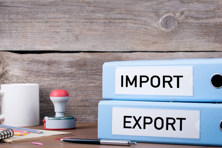 Đặc th&ugrave; c&ocirc;ng việc của nh&acirc;n vi&ecirc;n chứng từ xuất nhập khẩu l&agrave; g&igrave;