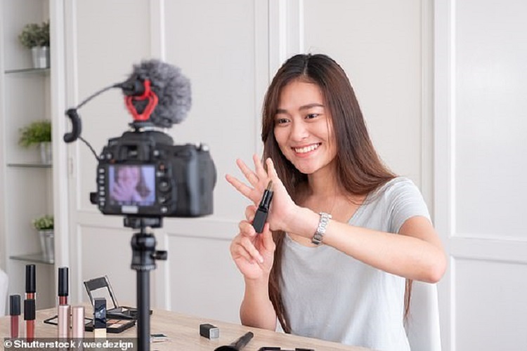 4 bước cơ bản nhất giúp bạn lên kịch bản live stream bán hàng triệu view