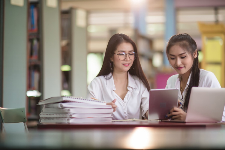 Học kinh tế quốc tế ra l&agrave;m g&igrave;?