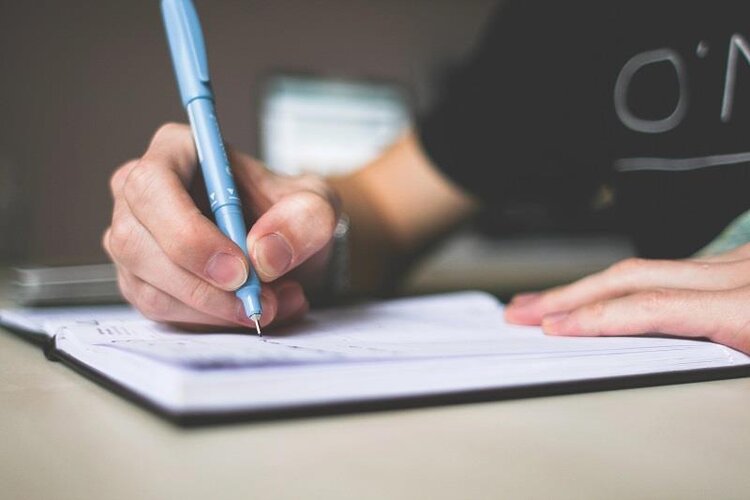 Kh&aacute;i qu&aacute;t về đơn xin việc cho sinh vi&ecirc;n mới ra trường