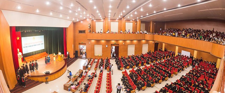 Cơ sở vật chất hoành tráng