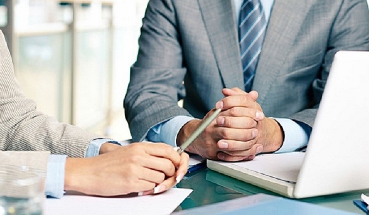 Y&ecirc;u cầu về bằng cấp