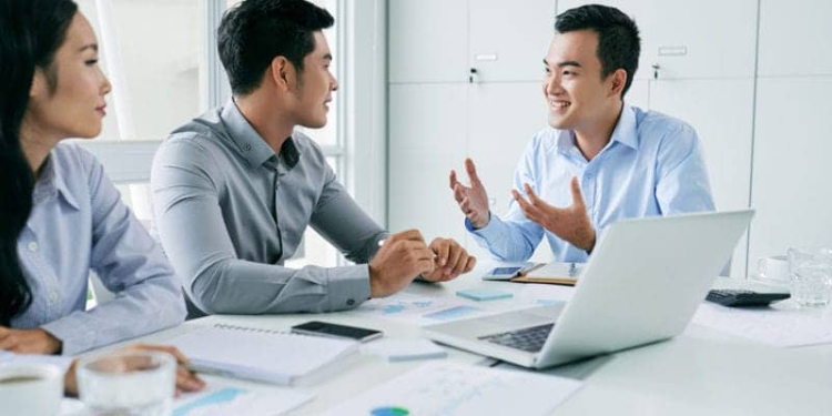 Mức lương của nhân viên truyền thông